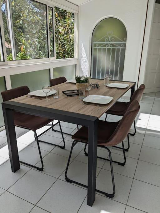 Maison Spacieuse Et Lumineuse 4 Personnes Lavilledieu  Luaran gambar